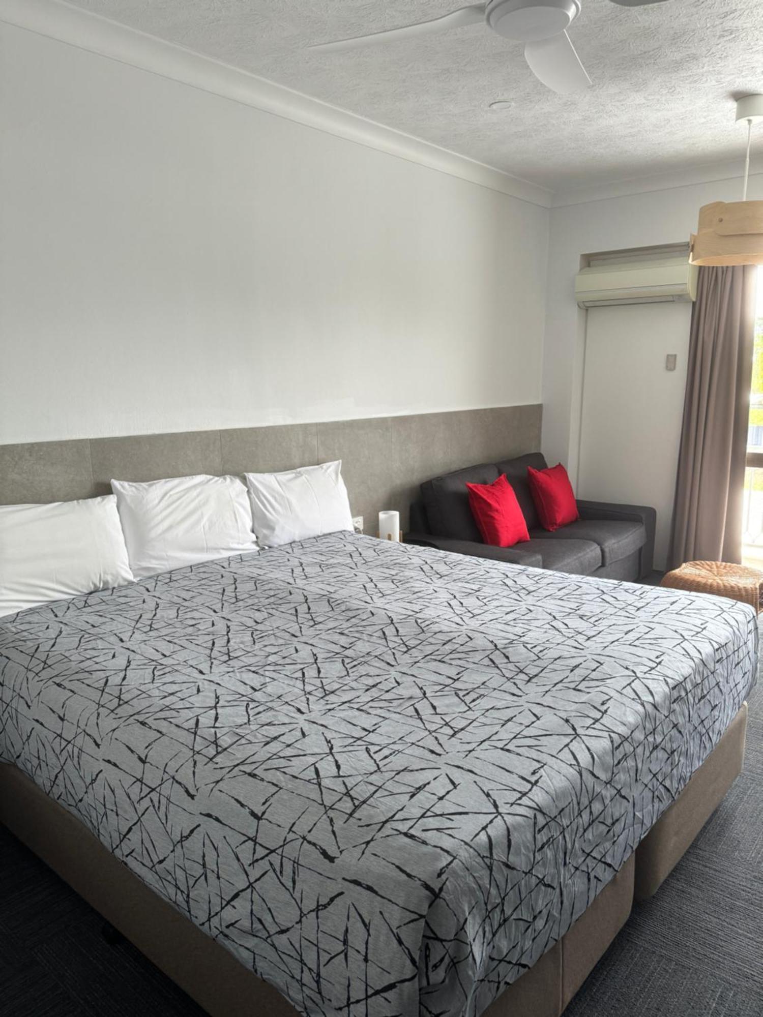 Longreach Motor Inn Εξωτερικό φωτογραφία