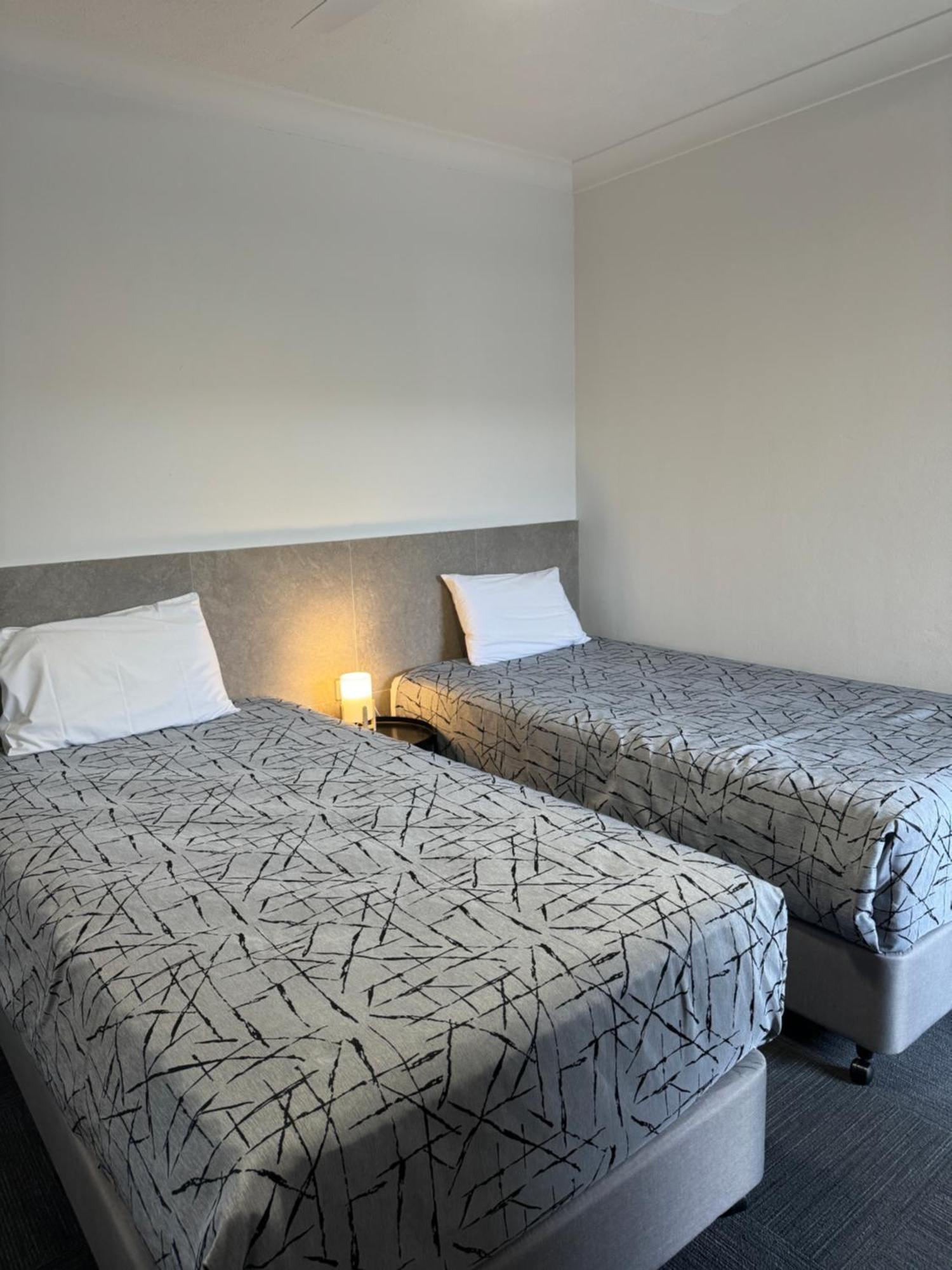 Longreach Motor Inn Εξωτερικό φωτογραφία