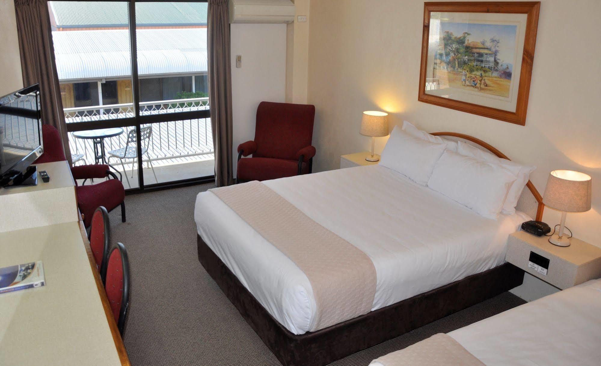 Longreach Motor Inn Εξωτερικό φωτογραφία