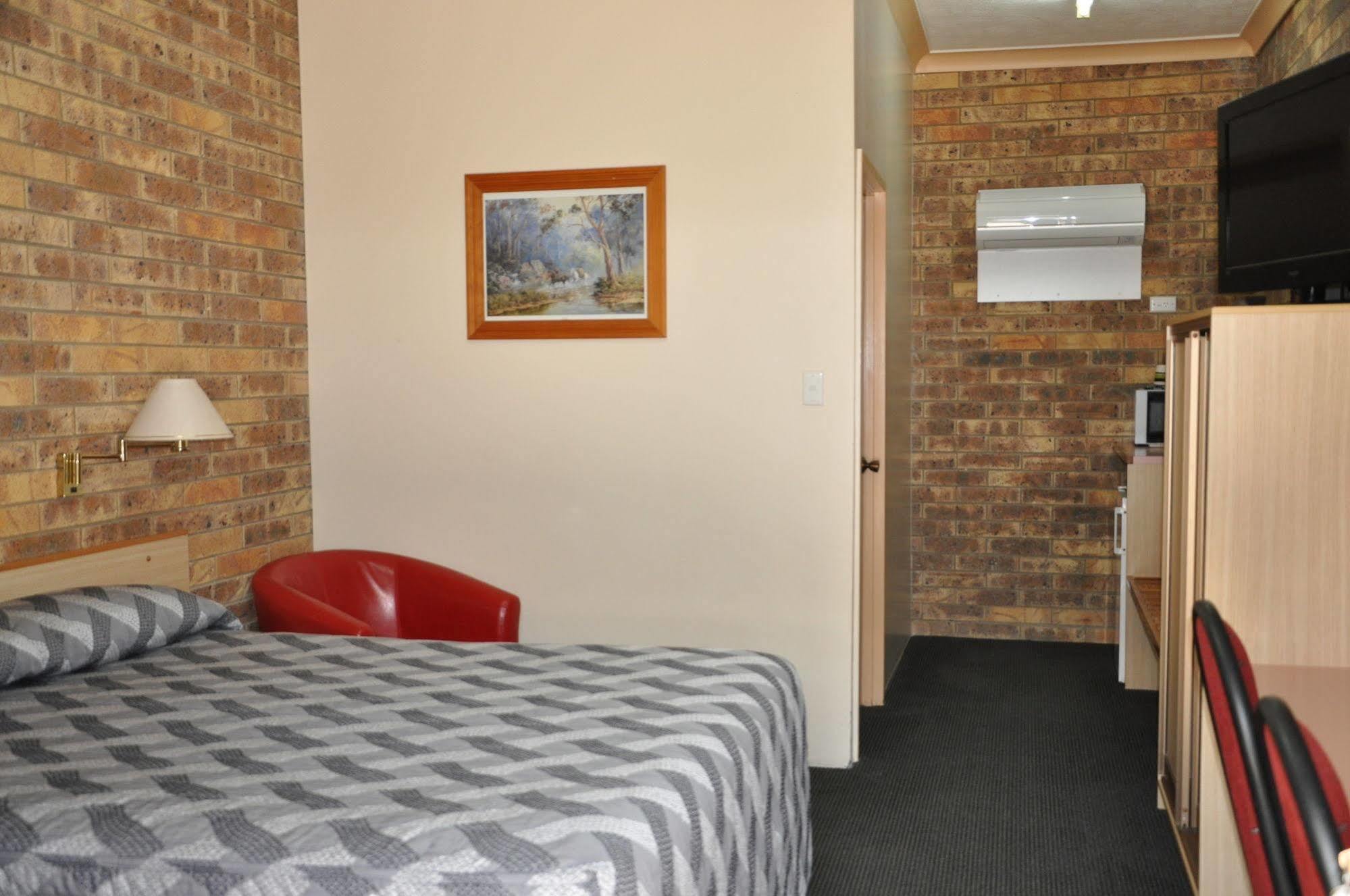 Longreach Motor Inn Εξωτερικό φωτογραφία