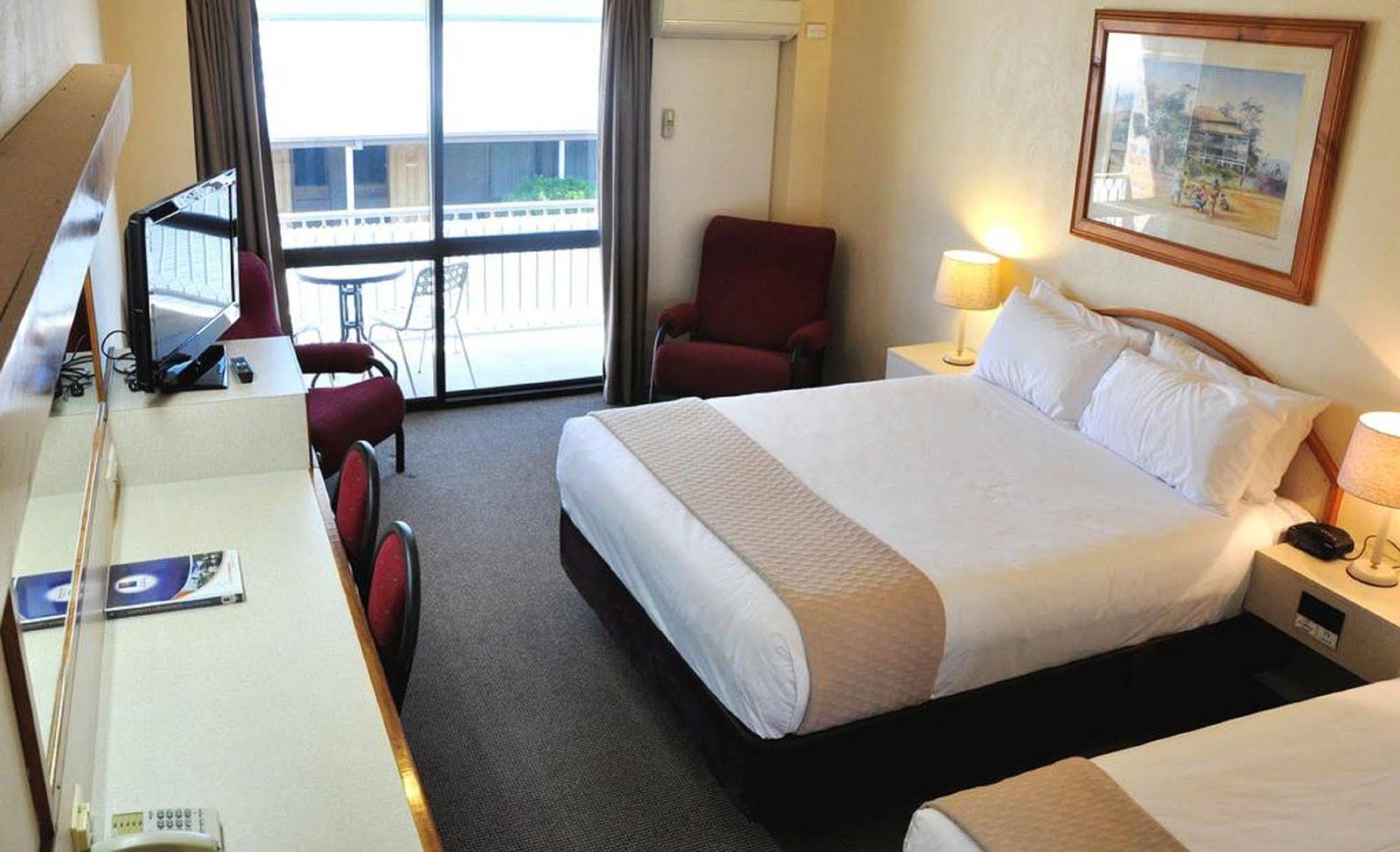 Longreach Motor Inn Εξωτερικό φωτογραφία